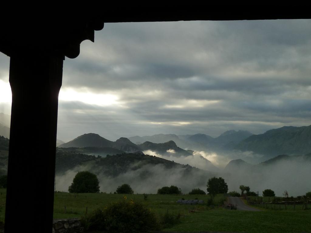 Casa Rural La Cortina Pandiello Exterior foto
